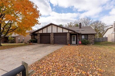 600 N 37th St, Rogers, AR 72756 - photo 3