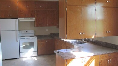 212 4th Ave E, Turtle Lake, ND 58575 - photo 5