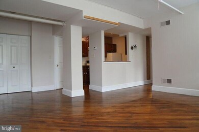 247 N Shippen St unit 210, Lancaster, PA 17602 - photo 3