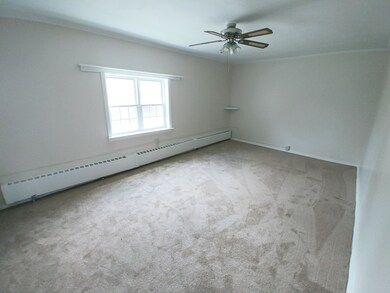 43 Northampton St, Easthampton, MA 01027 - photo 7
