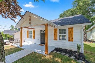 200 Mcdaniel Ave, Greer, SC 29651 - photo 2