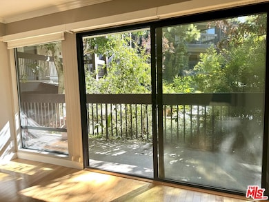 The Courtyards unit 143, West Hollywood, CA 90069 - photo 3