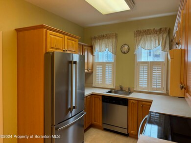 2208 Adams Ave, Scranton, PA 18509 - photo 5