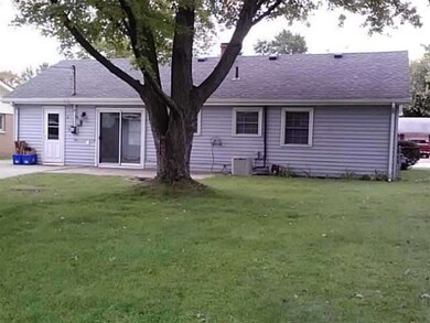 1753 Parkway Dr S, Maumee, OH 43537 - photo 4