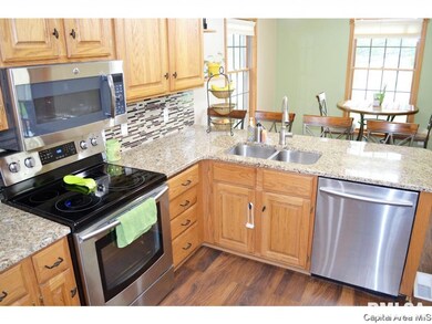 140 S Cedar Dr, Virginia, IL 62691 - photo 4