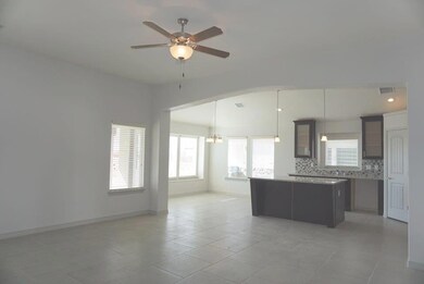 13705 Lago Vista Ave, Horizon City, TX 79928 - photo 2