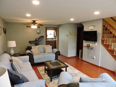 2 Saint Marc Cir unit I, South Windsor, CT 06074 - photo 5