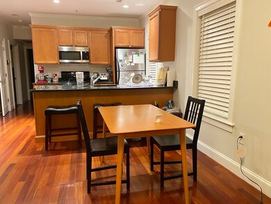 35 Magnolia St unit 4, Arlington, MA 02474 - photo 2