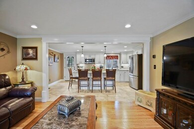 18 Skyview Ln, Webster, MA 01570 - photo 5