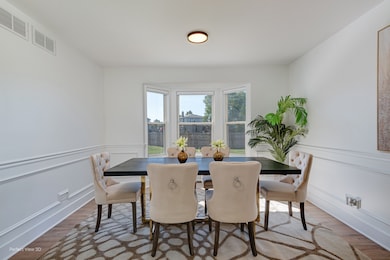 16701 W Seneca Dr, Lockport, IL 60441 - photo 7