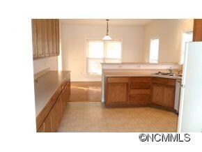 265 Brooklyn Rd, Asheville, NC 28803 - photo 5