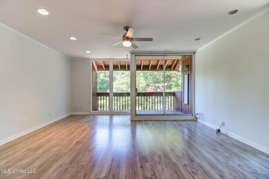 229 Lakeside Villa (2)