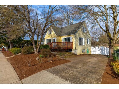 628 N Knights Bridge Rd, Canby, OR 97013 - photo 2