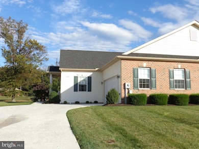 3319 Portrait Way, Chambersburg, PA 17202 - photo 2