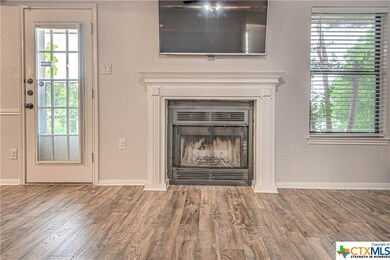 2402 Phyllis Dr, Copperas Cove, TX 76522 - photo 7