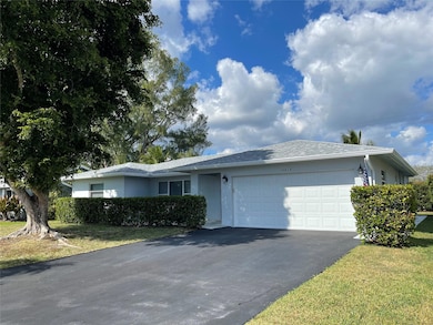 10015 NW 83rd St, Tamarac, FL 33321 - photo 2