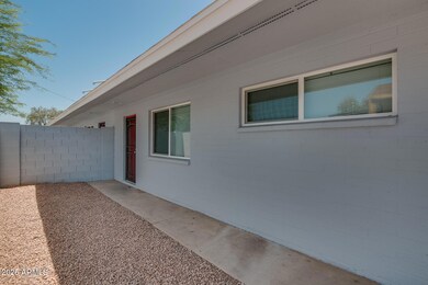 801 E Puget Ave unit 3, Phoenix, AZ 85020 - photo 2