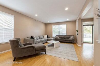 1946 Beaumont Place, Northbrook, IL 60062 - photo 2