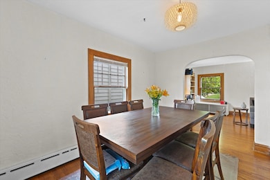 1110 N Ash St, Waukegan, IL 60085 - photo 5