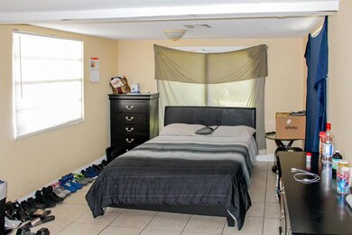 957 39th Ct, West Palm Beach, FL 33407 - photo 7