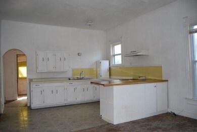kitchen pic 1