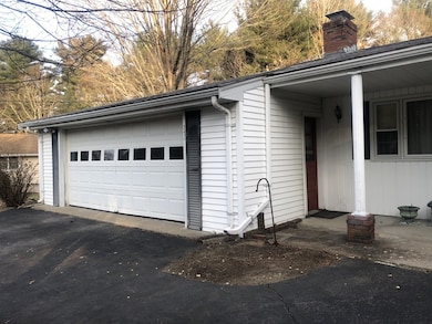 247 Adams Cir, Hanson, MA 02341 - photo 2