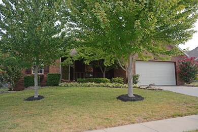 652 Spout Spring St, Nixa, MO 65714 - photo 3