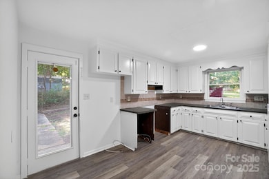 1494 Carpenter St, Newton, NC 28658 - photo 7