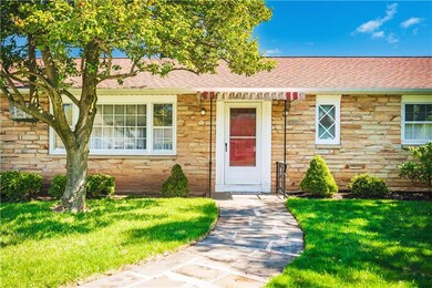 12 Old Orchard Dr, Easton, PA 18045 - photo 4