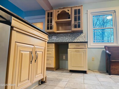 109 Buck Run Dr, Milford, PA 18337 - photo 6