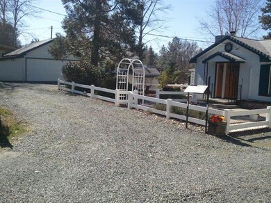 2602 Elk Ln, Grants Pass, OR 97527 - photo 3