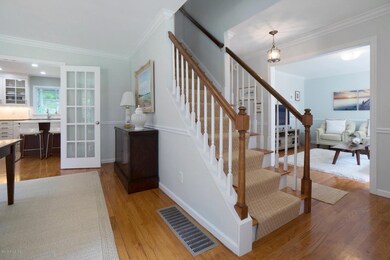 35 Windsor Ln, Cos Cob, CT 06807 - photo 4