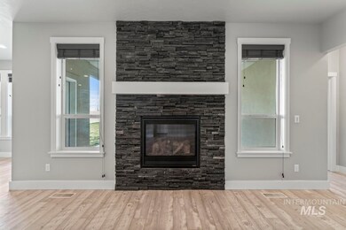 8390 E Timberlake St, Nampa, ID 83687 - photo 7