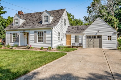 1028 Clover St, Kalamazoo, MI 49008 - photo 2