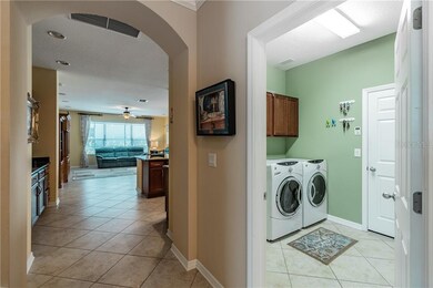 15902 Starling Crossing Dr, Lithia, FL 33547 - photo 2