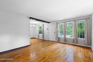 807 River St, Jacksonville, NC 28540 - photo 6