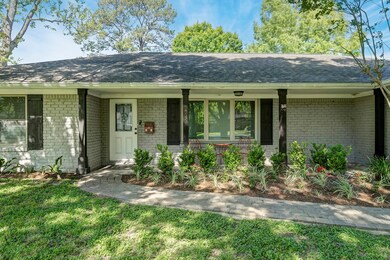 1745 Longacre Dr, Houston, TX 77055 - photo 2