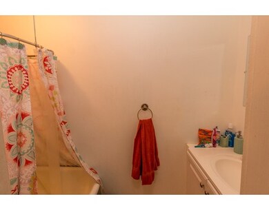 418 5th Massachusetts Turnpike, Fitchburg, MA 01420 - photo 5