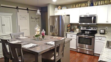 Kitchen 8