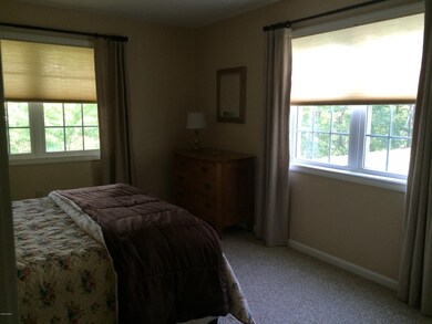 Bedroom3c