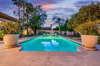 4322 Encanto