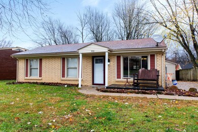 9105 Lantana Dr, Louisville, KY 40229 - photo 2