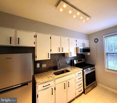 1203 Belle View Blvd unit A2, Alexandria, VA 22307 - photo 5