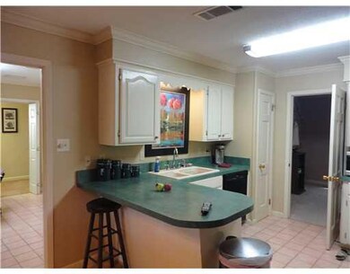 3231 Crestview Dr, Pineville, LA 71360 - photo 6