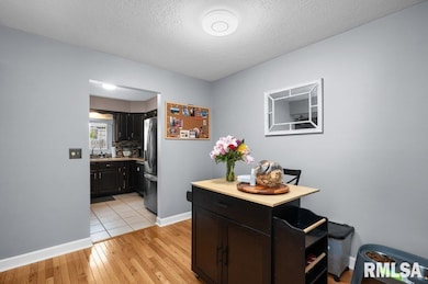 2514 E 51st St unit A, Davenport, IA 52807 - photo 7