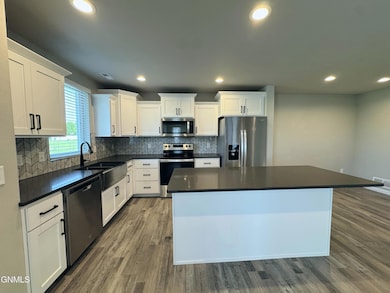 C3867CA9-880F-4412-932E-30587DC62FAE