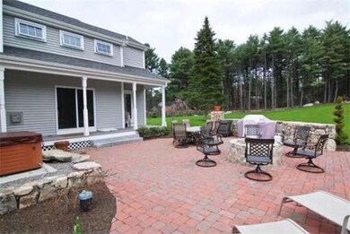 453 Prentice St, Holliston, MA 01746 - photo 4