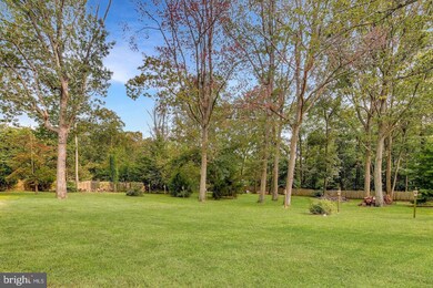 913 Timber Ridge Dr, Hanover, MD 21076 - photo 4