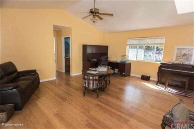 Large family room with vaulted ceilings, newer bam
