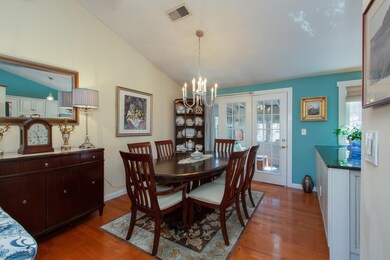 13 Redfield Cir, Derry, NH 03038 - photo 7